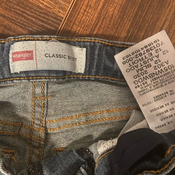 3 pairs size 12 wranglers - Picture 4 of 6